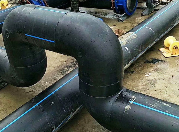 MMXVIII SRTP pipe ignis pugnando in magna officina in Russia